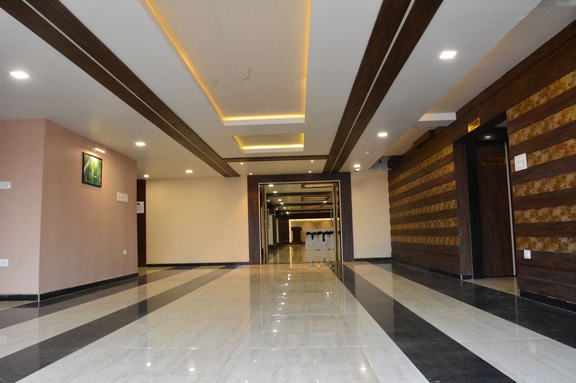 The Suncity Bhubaneswar Eksteriør bilde